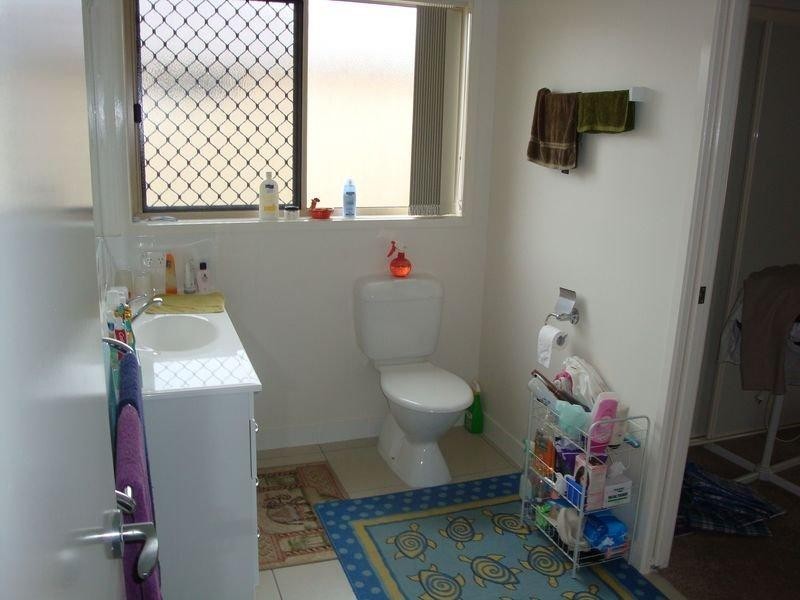 Avenell Heights QLD 4670