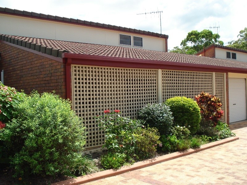 Avenell Heights QLD 4670