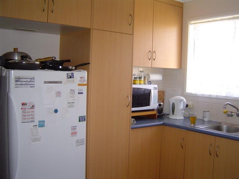 Avenell Heights QLD 4670