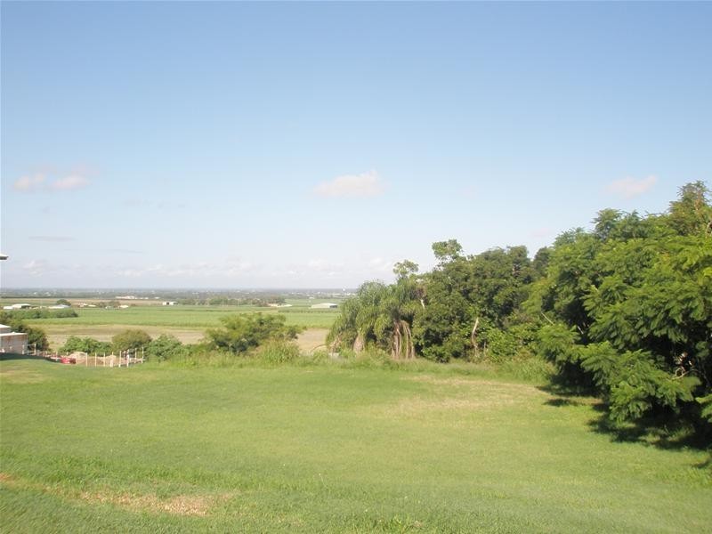 19 Finemore Crescent, Qunaba QLD 4670