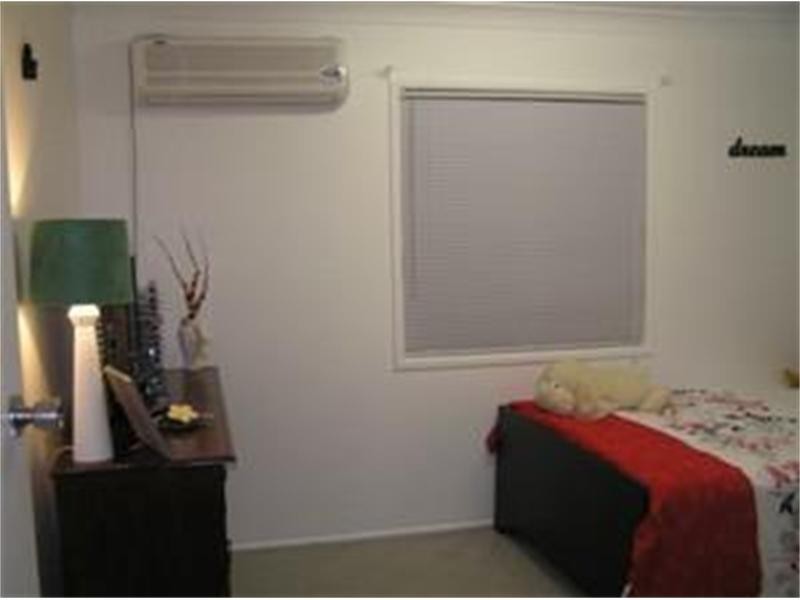 Avenell Heights QLD 4670