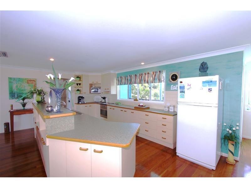 Elliott Heads QLD 4670