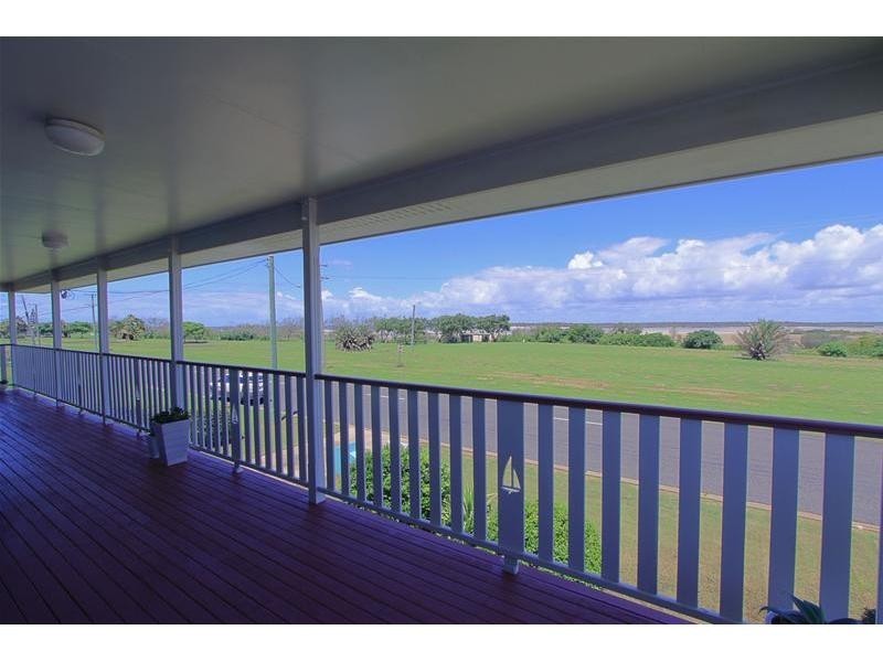 Elliott Heads QLD 4670