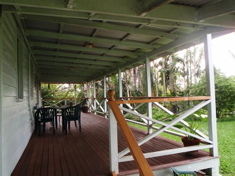 Sharon QLD 4670