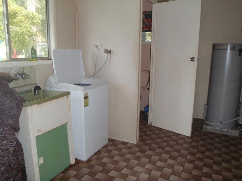 Sharon QLD 4670