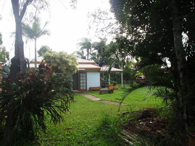 Sharon QLD 4670