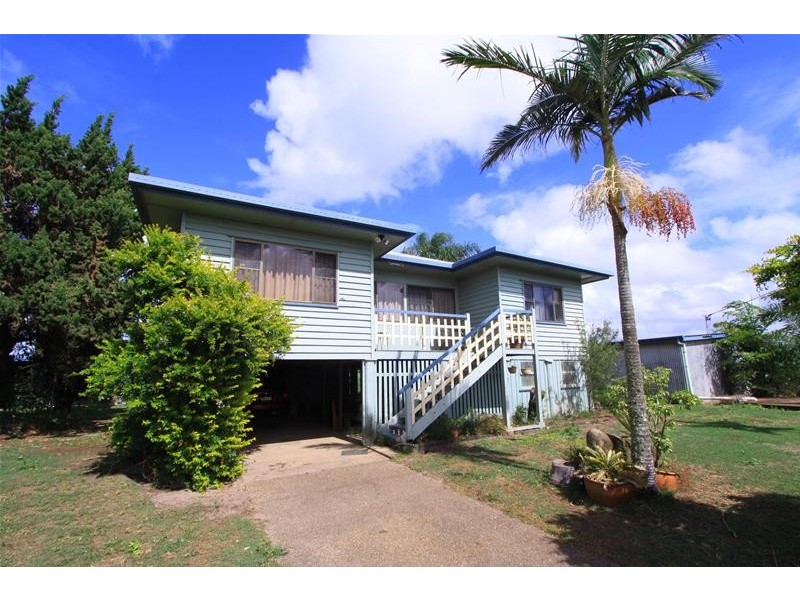 Moore Park Beach QLD 4670