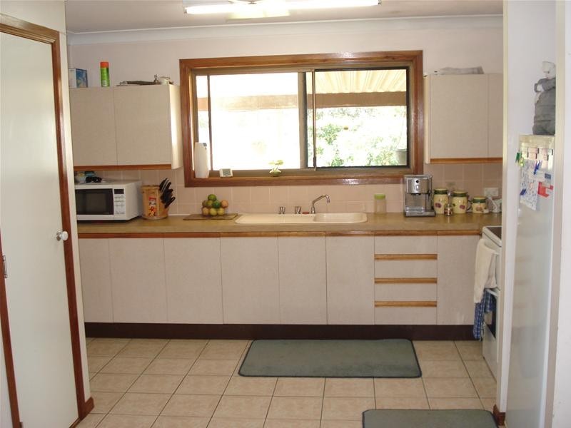 Sharon QLD 4670