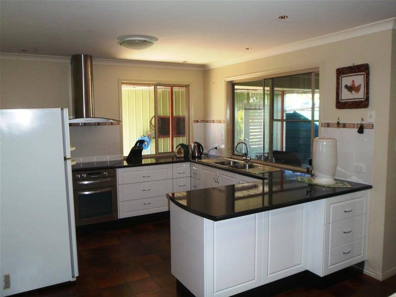 Sharon QLD 4670