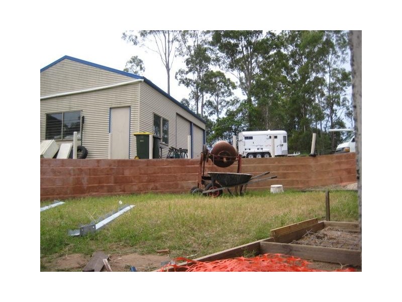 Sharon QLD 4670