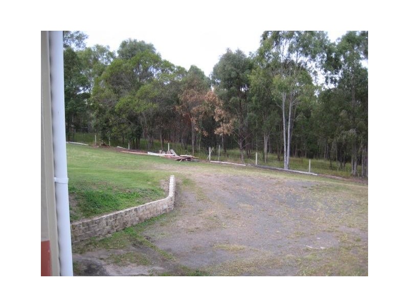Sharon QLD 4670