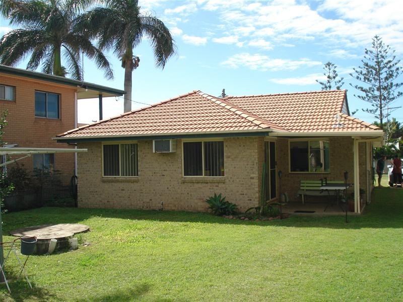 Elliott Heads QLD 4670