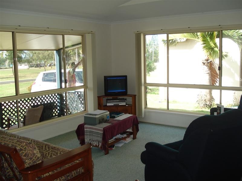 Elliott Heads QLD 4670