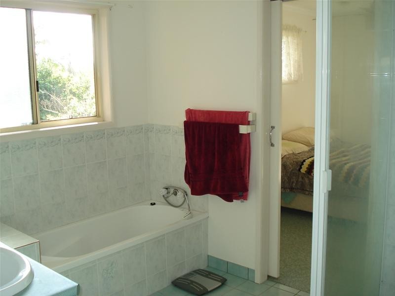 Elliott Heads QLD 4670