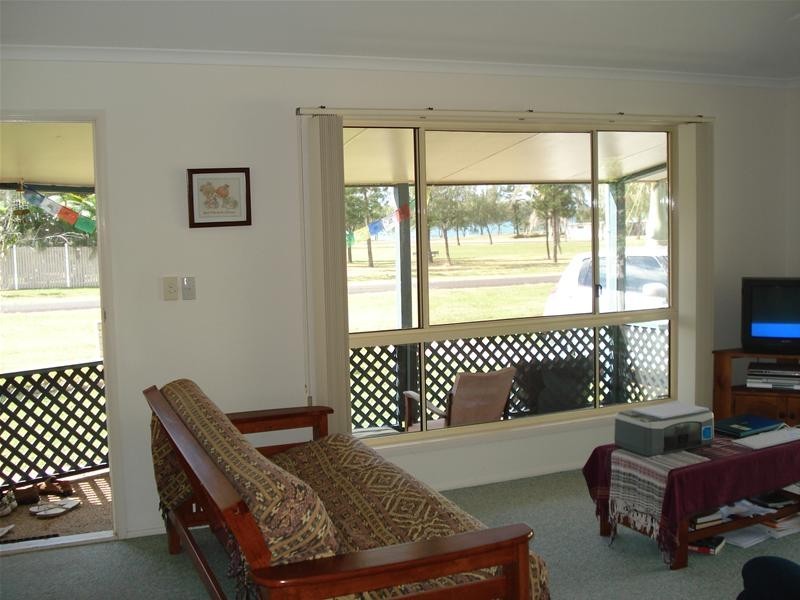 Elliott Heads QLD 4670