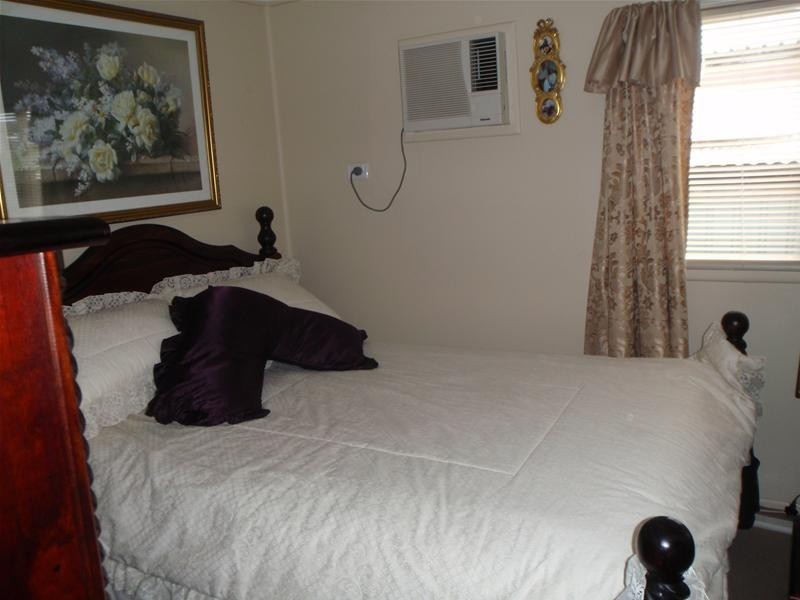 Oakwood QLD 4670