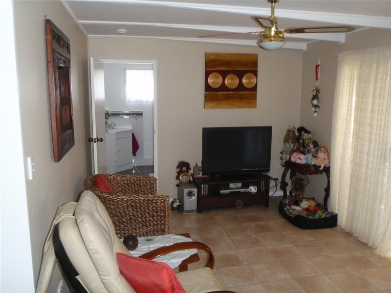 Oakwood QLD 4670