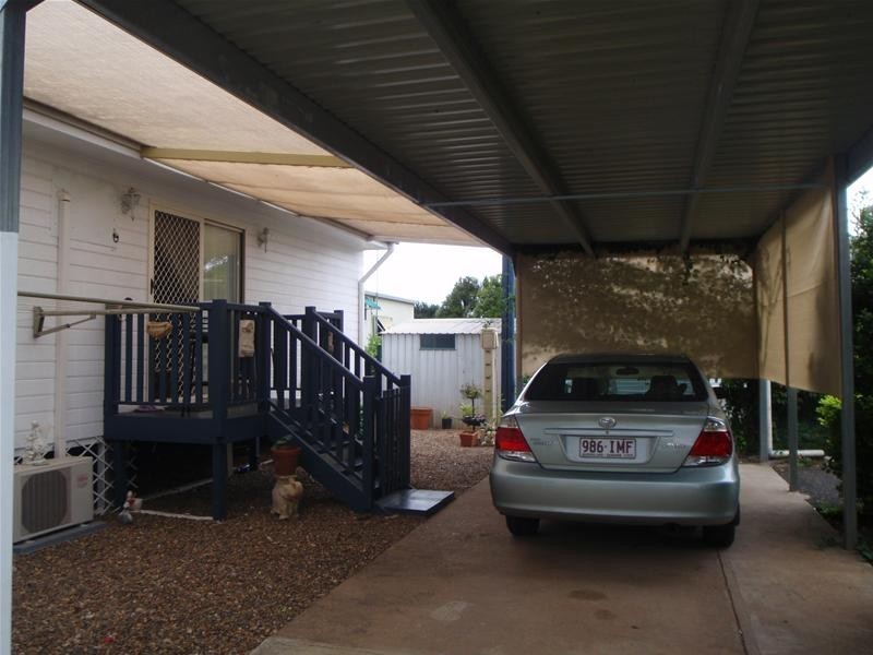 Oakwood QLD 4670