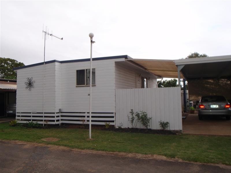 Oakwood QLD 4670