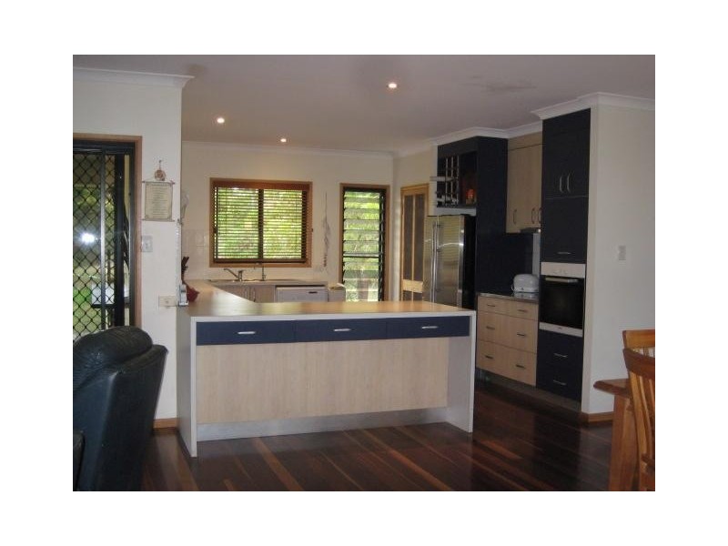 Calavos QLD 4670