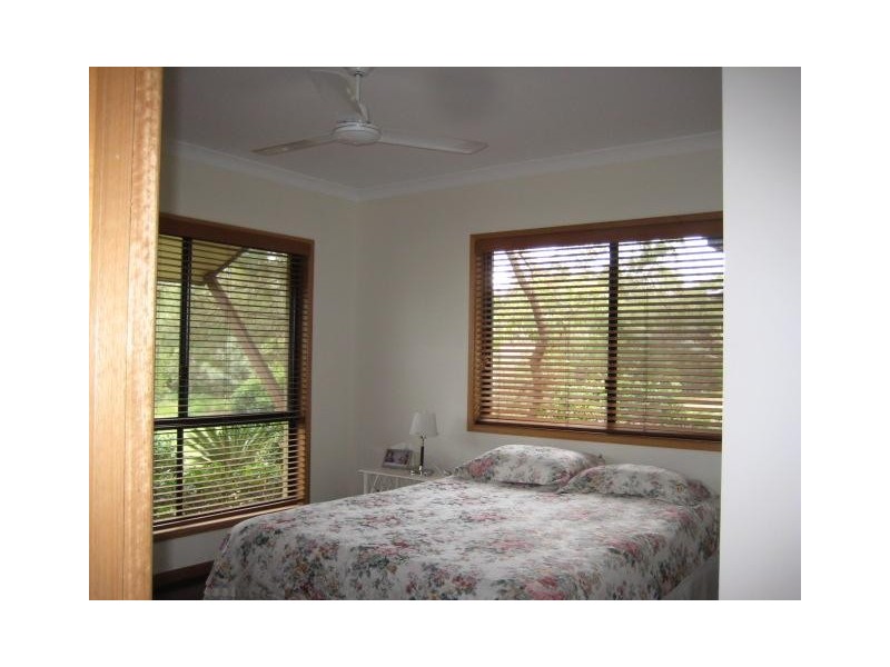 Calavos QLD 4670