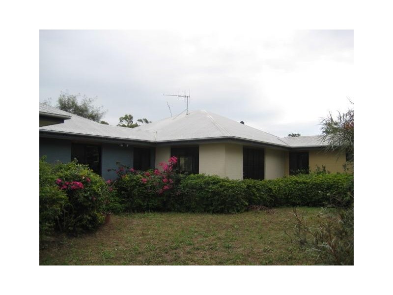 Calavos QLD 4670