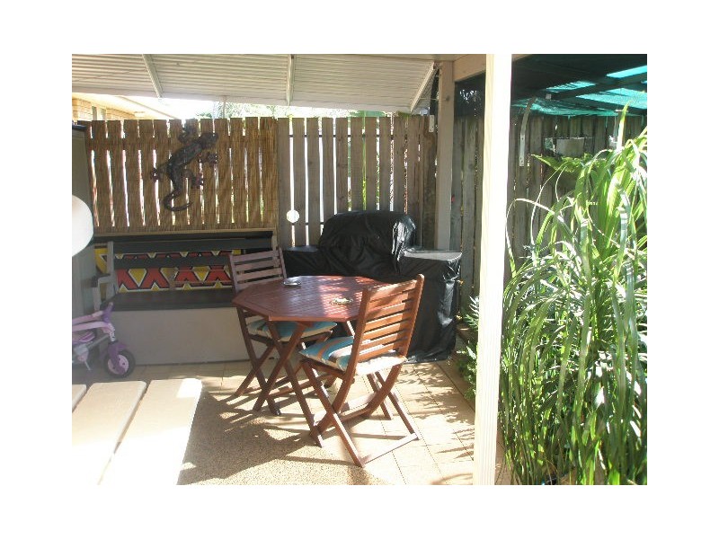 Avenell Heights QLD 4670