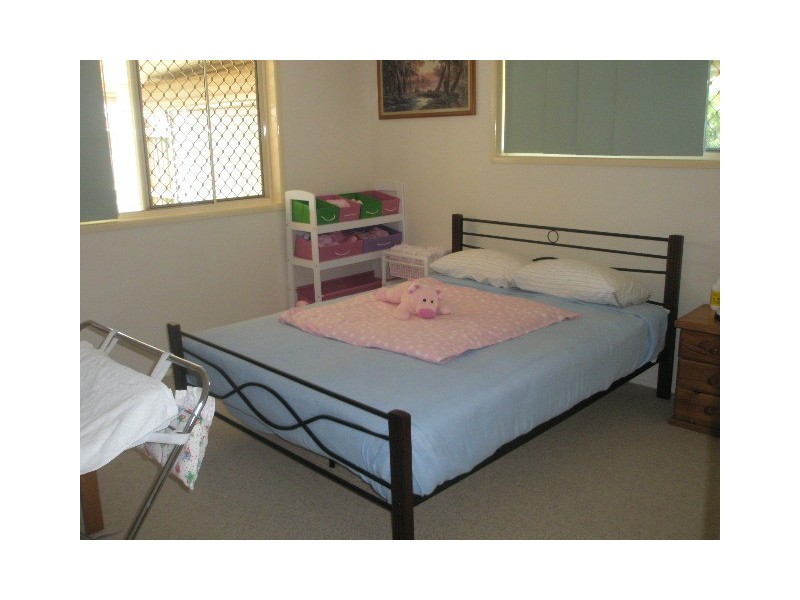 Avenell Heights QLD 4670