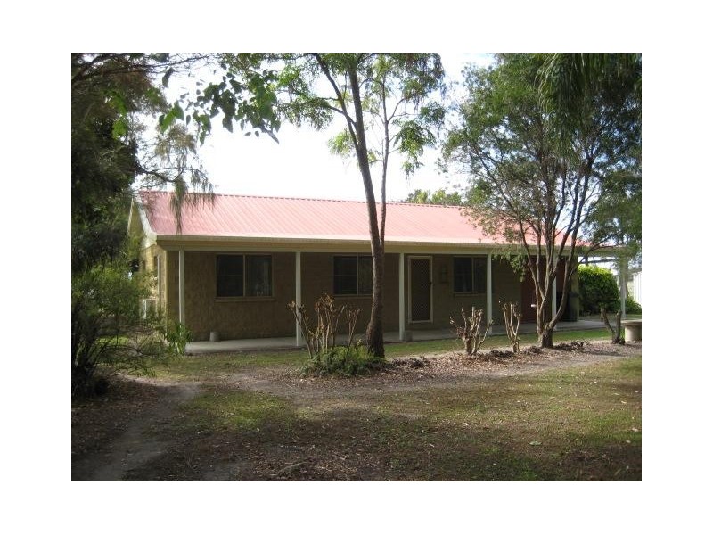 Moore Park Beach QLD 4670