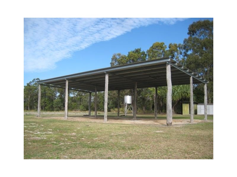 Moore Park Beach QLD 4670