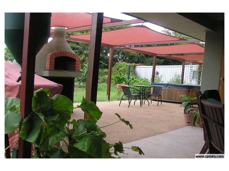 24 Sharon Road, Sharon QLD 4670