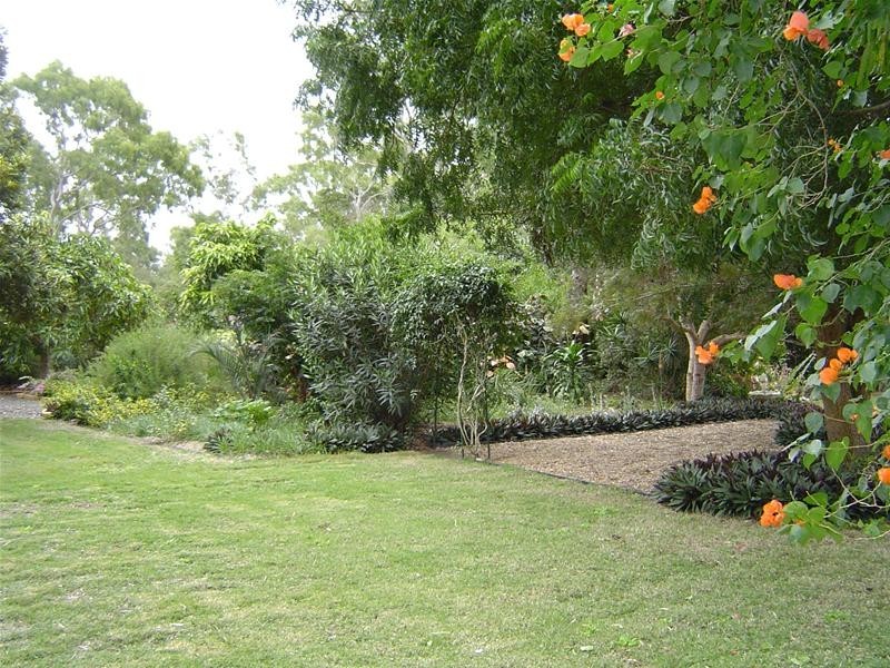 Moore Park Beach QLD 4670