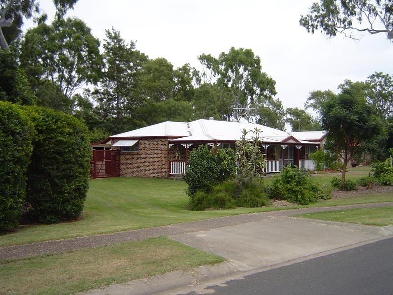 Moore Park Beach QLD 4670
