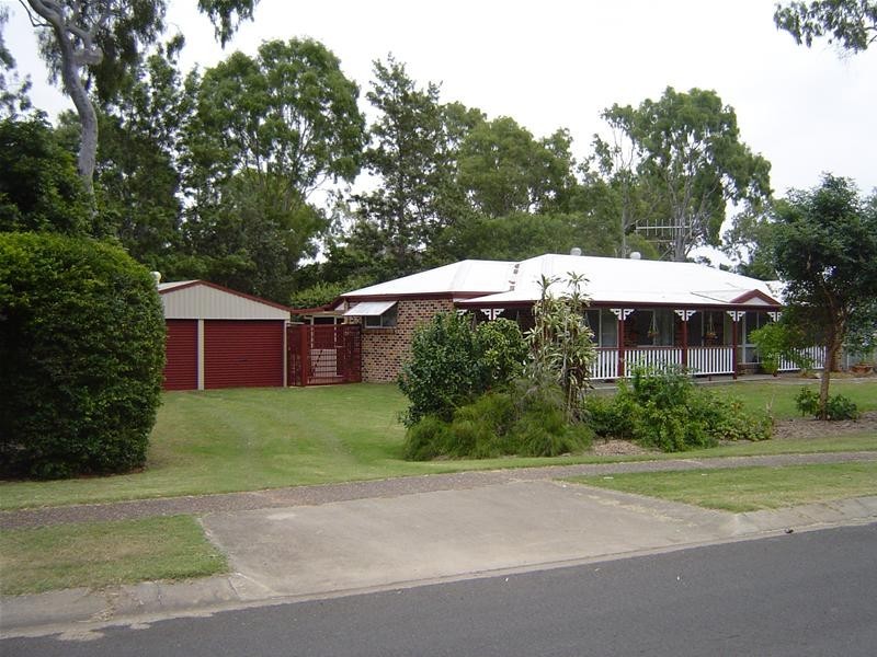 Moore Park Beach QLD 4670
