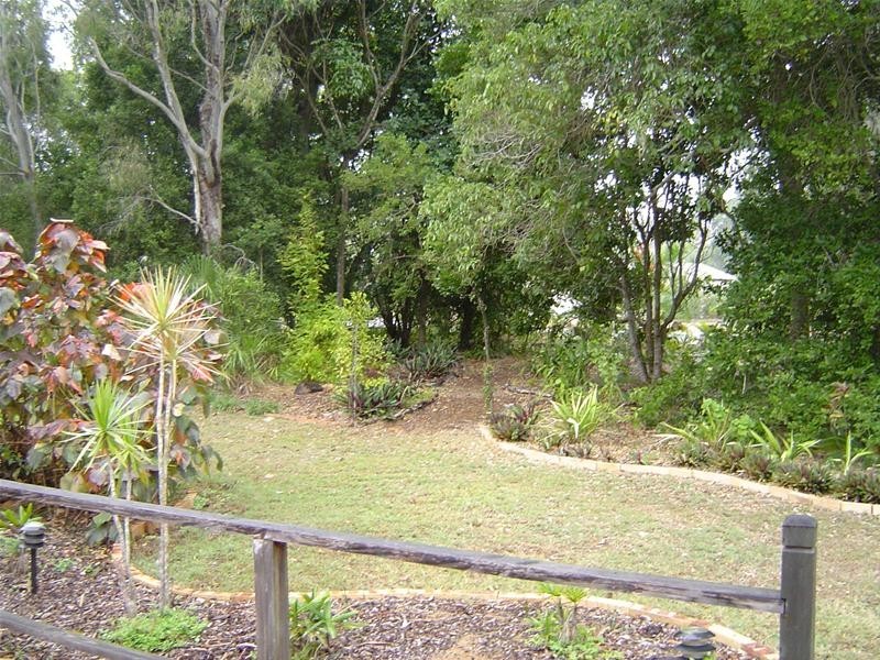 Moore Park Beach QLD 4670