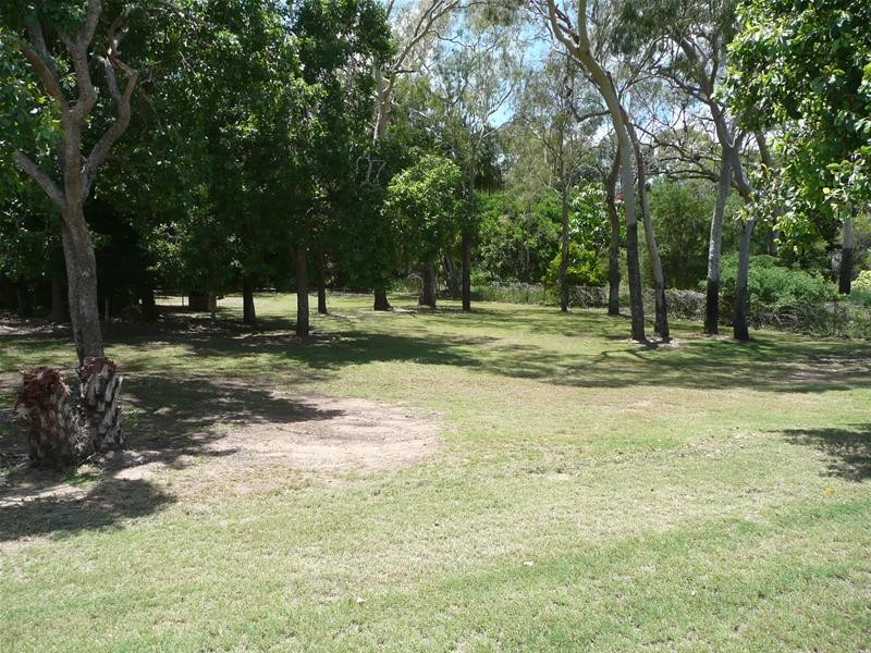 Moore Park Beach QLD 4670