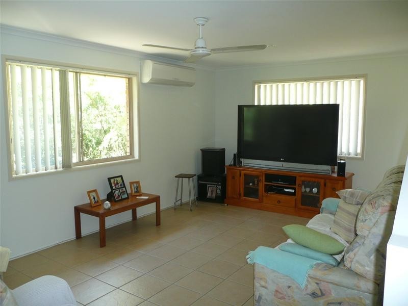 Moore Park Beach QLD 4670