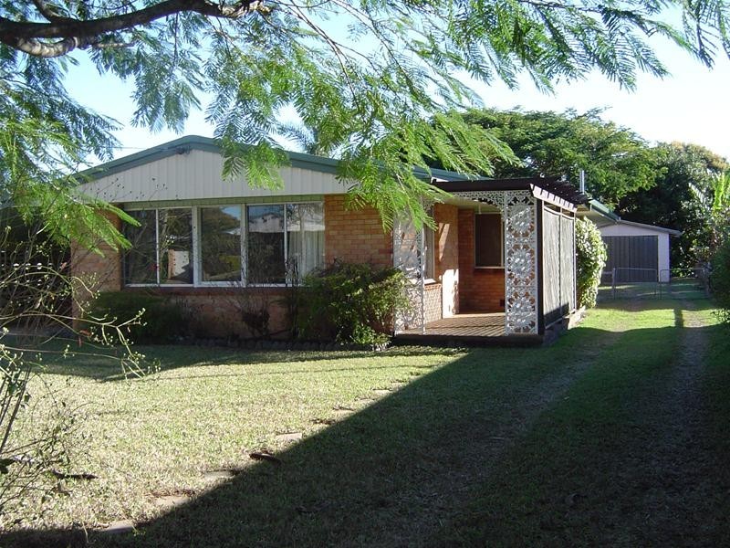 Avenell Heights QLD 4670