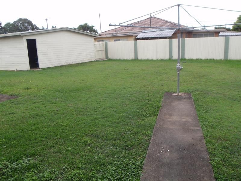 79 Dunn Road, Avenell Heights QLD 4670