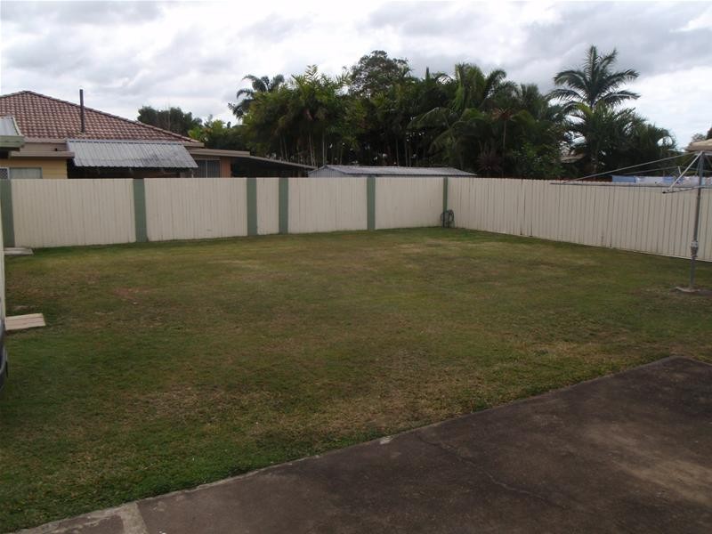 79 Dunn Road, Avenell Heights QLD 4670
