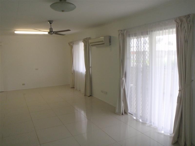 79 Dunn Road, Avenell Heights QLD 4670
