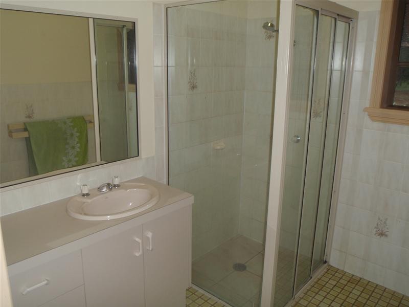 Sharon QLD 4670