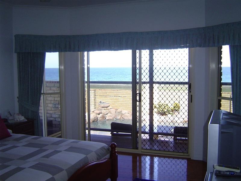 Elliott Heads QLD 4670