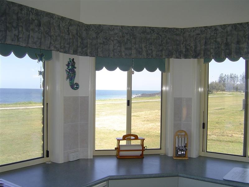 Elliott Heads QLD 4670