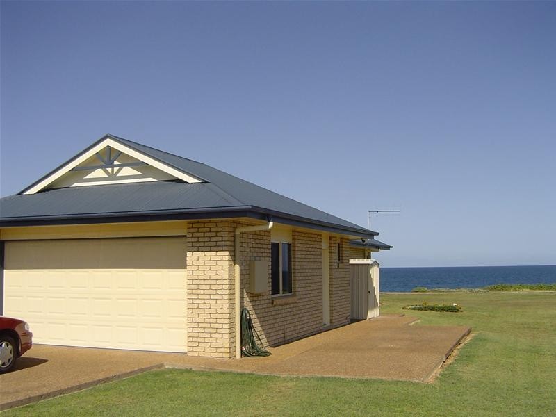 Elliott Heads QLD 4670