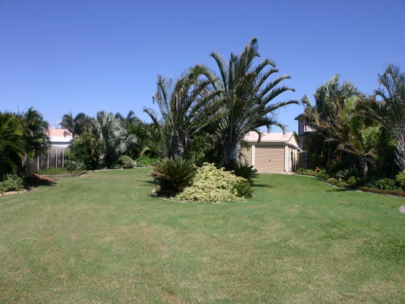 Coral Cove QLD 4670