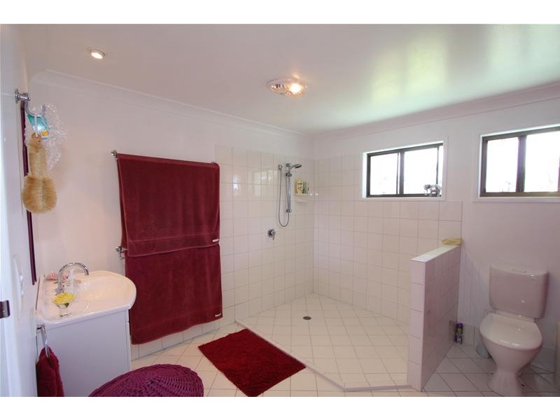 Elliott Heads QLD 4670