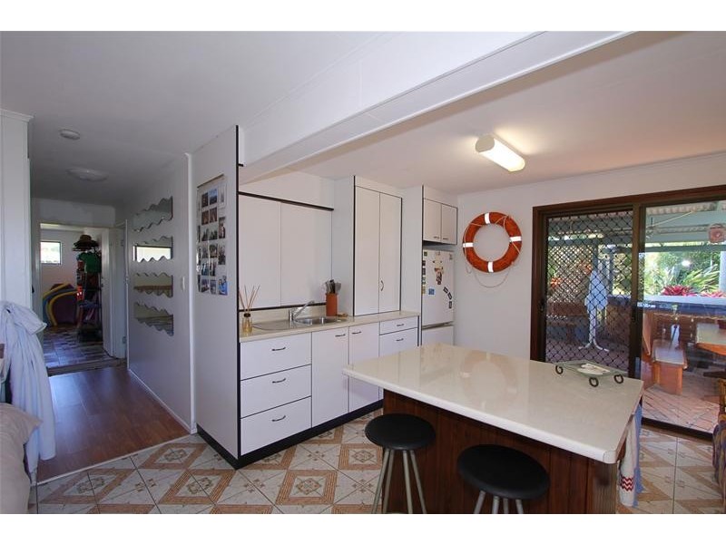 Elliott Heads QLD 4670