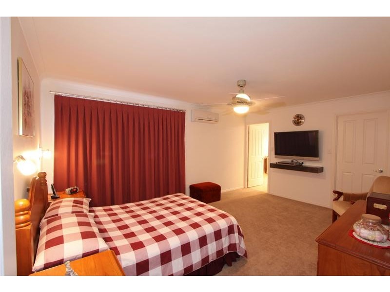 Sharon QLD 4670