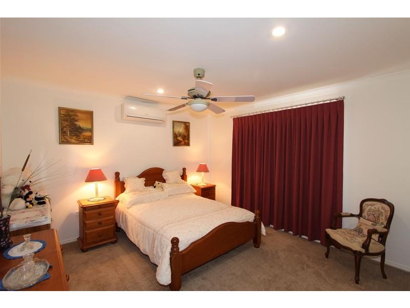 Sharon QLD 4670